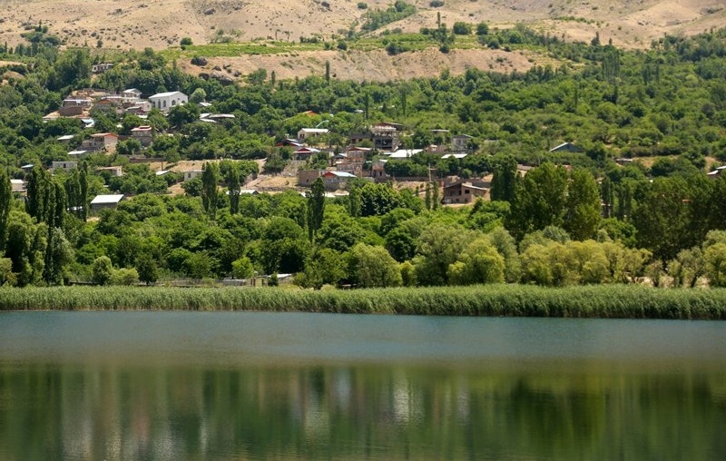 تور الموت و دریاچه اوان